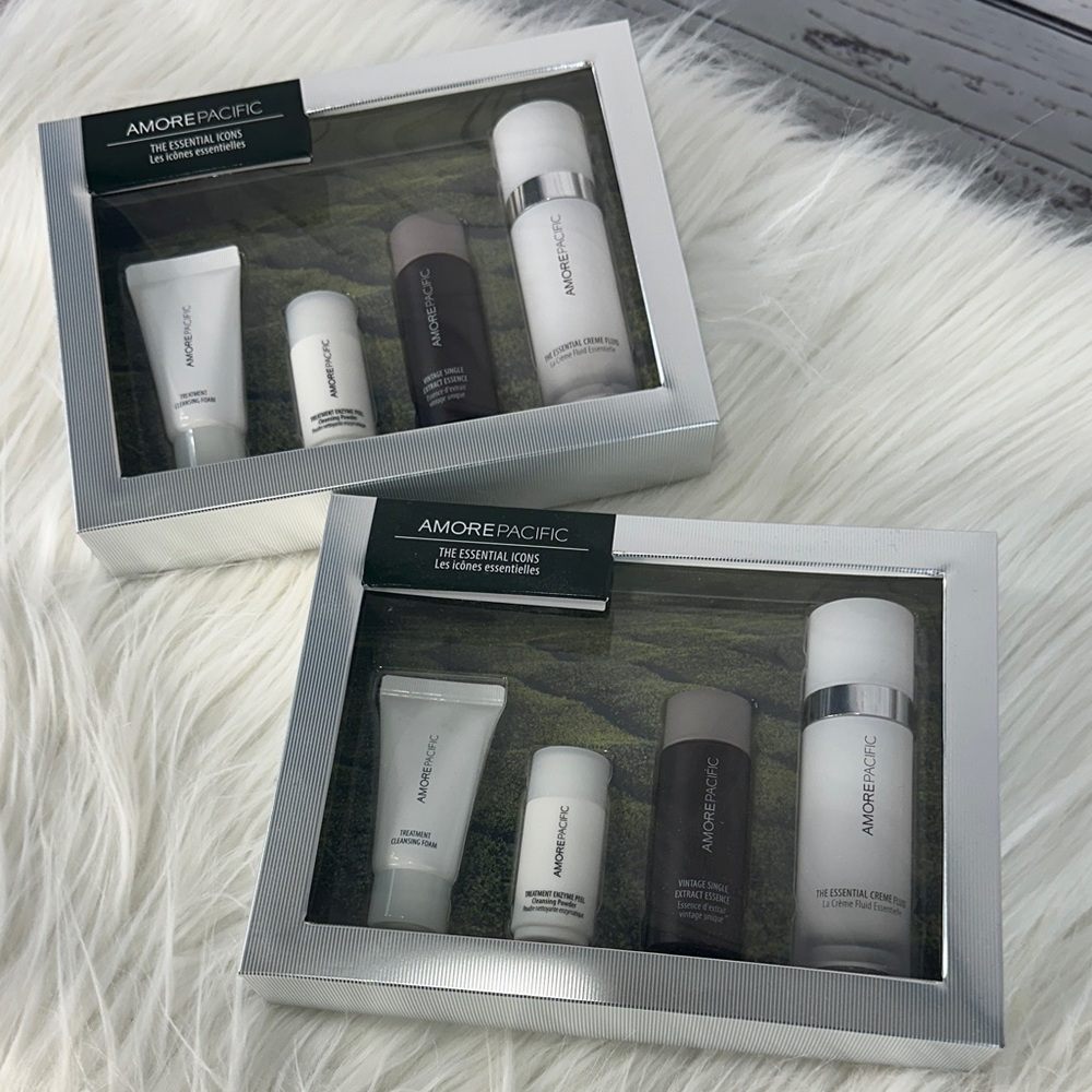 Amore Pacific Essential Icons Set #2 Silver and Gray